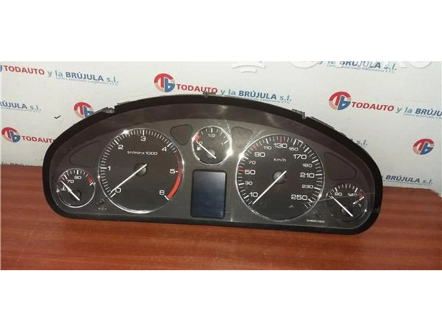 Přístrojová deska  Peugeot 407 2004 9658138280  