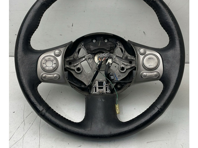 Volant Nissan Micra 2013   