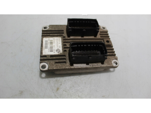 Блок управления двигателя 51793102   Fiat Grande Punto