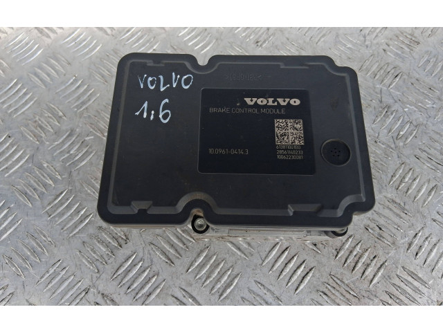 Jednotka ABS P31317074, 10021205784   Volvo V40 2013