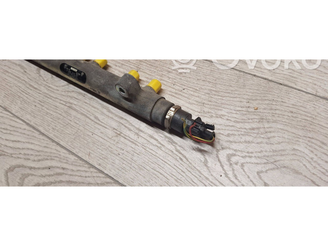 Vstřikovací lišta 0445214051   Honda Accord    F18B2 