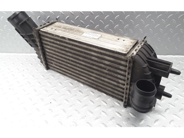 Интеркулер  9674720580, W9084002   Peugeot 3008 I 2.0
