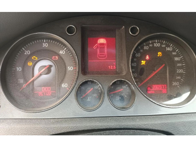 Přístrojová deska  Volkswagen PASSAT  3C0920870L  