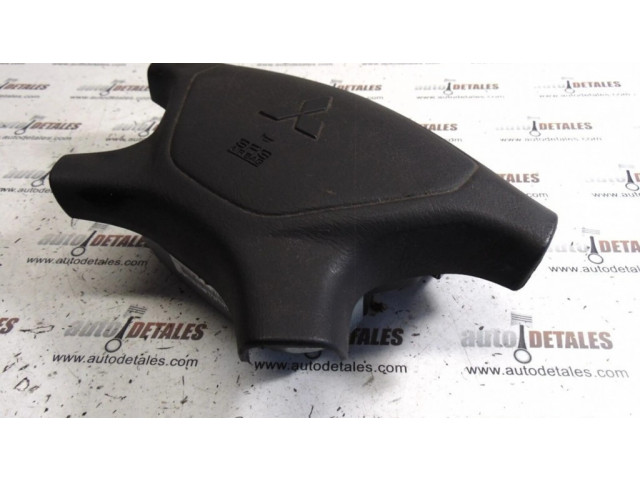 Подушка безопасности водителя MR449293   Mitsubishi Carisma