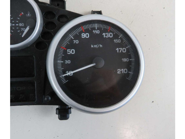 Přístrojová deska  Peugeot 206 2000 9666636780  