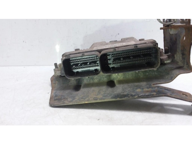 Řídící jednotka 55560810, 0281012694   Opel Astra H 2006
