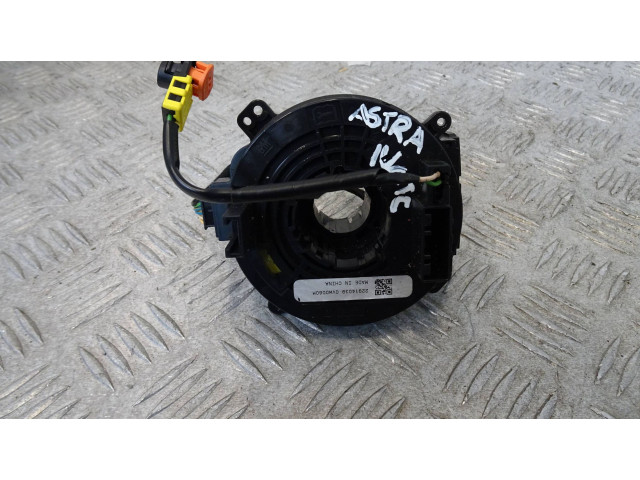 Топливная рампа 13579486   Vauxhall Astra J  