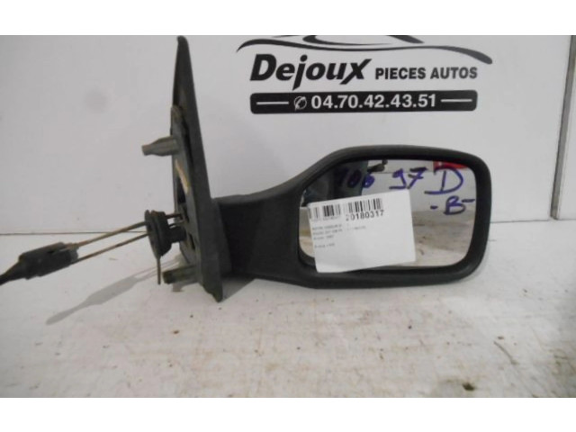Zpětné zrcátko  Peugeot 106 1997  00008148KP  