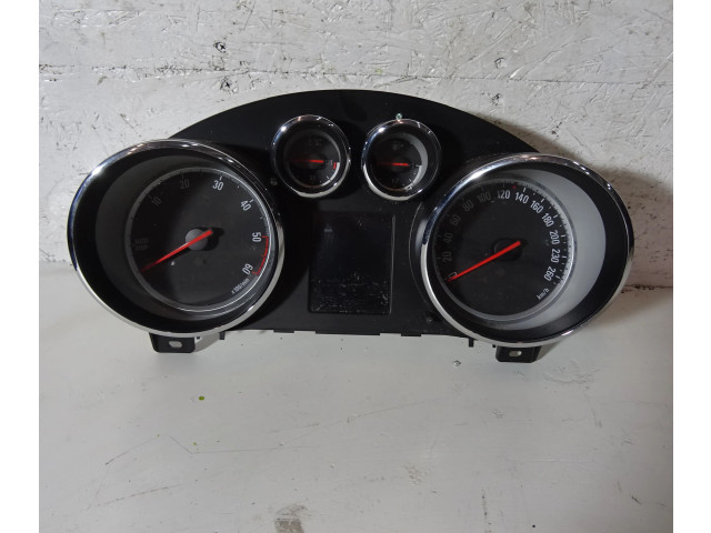 Přístrojová deska  Opel Zafira C 2013 13442454, 13442454  