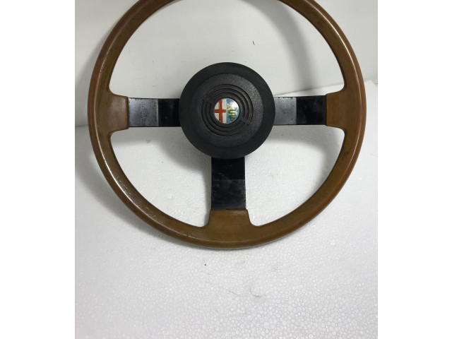 Volant Alfa Romeo 33 1986   