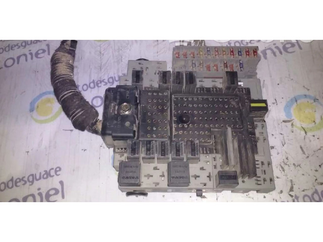 Pojistková skříňka Řídící jednotka BSM 30679527   Volvo XC70 2004
