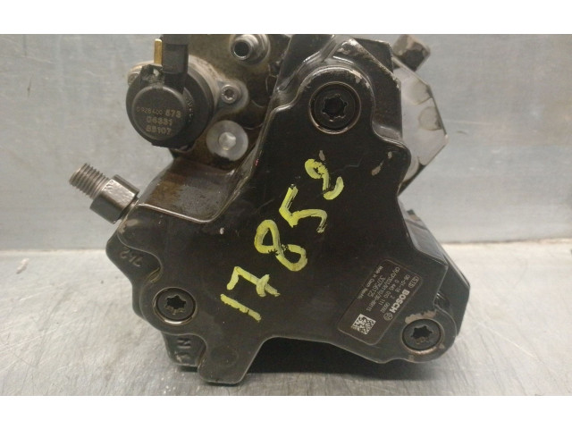 Vstřikovací čerpadlo 30756125, 0445010111   Volvo S60    D5244T5 
