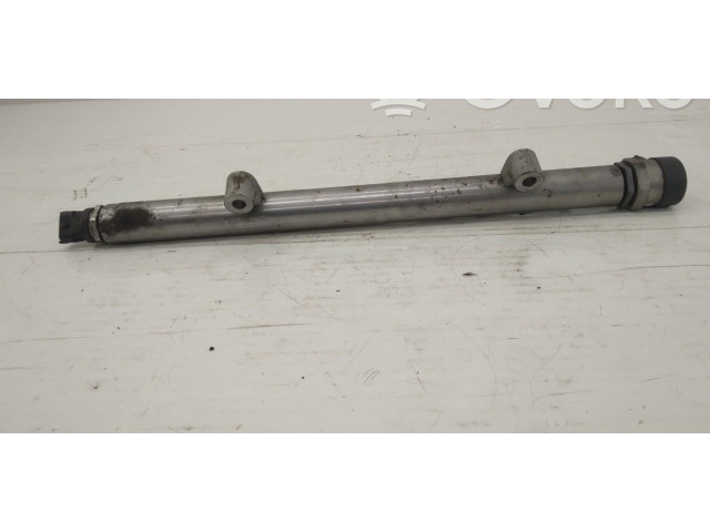 Vstřikovací lišta 30777759, 0445215025   Volvo XC70  pro naftový motor 2.0 D5244T17 