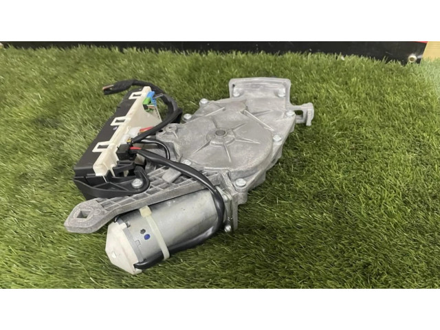 Řídící jednotka A2048202242, MODULOELECTRONICO   Mercedes-Benz C W204 2009