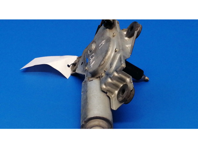 Моторчик заднего дворника 0390206817    Mitsubishi Carisma