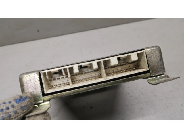 Řídící jednotka 3911033330, 9050930073   Hyundai Sonata 1995