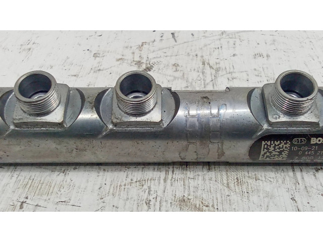 Vstřikovací lišta 780012401, 0445216031   BMW 5 F10 F11  pro naftový motor 3.0  1476