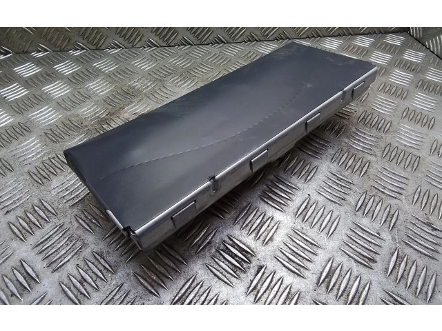 Подушка безопасности для колен 8V1880841C   Audi RS3