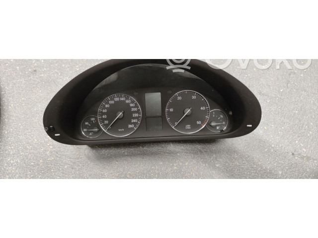 Přístrojová deska  Mercedes-Benz C W203 2003 2035404947  