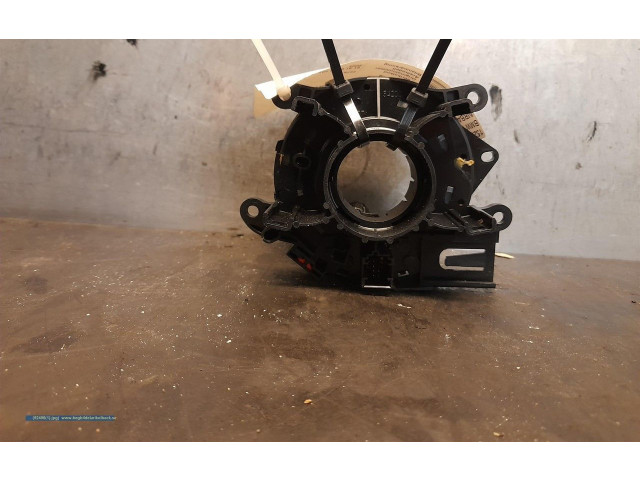 Подрулевой шлейф SRS 61318379091   BMW 3 E46