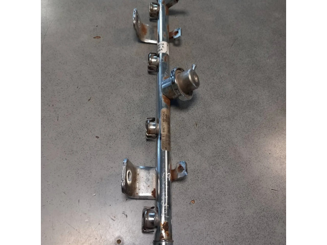 Vstřikovací lišta 1S7G9D280DA, LF0113150A   Mazda 6  pro benzínový motor 2.3  