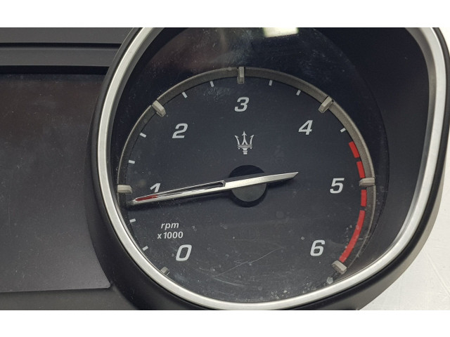 Панель приборов 670106459, 670106459   Maserati Levante       
