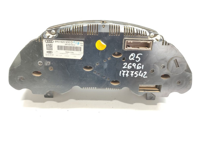 Панель приборов 8R0920930D   Audi Q5 SQ5       