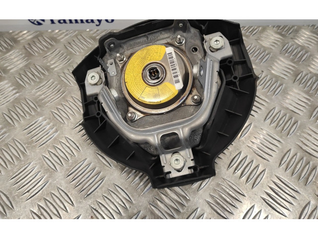 Подушка безопасности водителя    Subaru Justy
