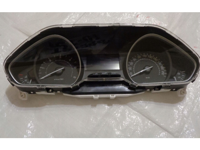 Přístrojová deska  Peugeot 2008 I 2019 9825986680  