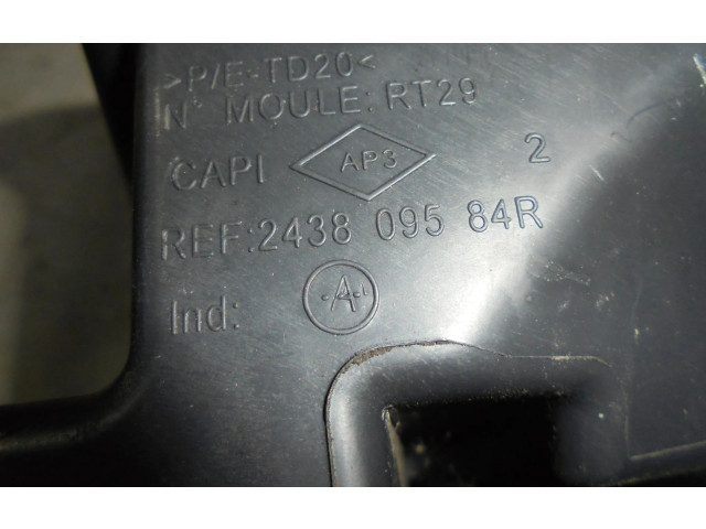 Блок предохранителей  243809584R   Renault Clio IV    