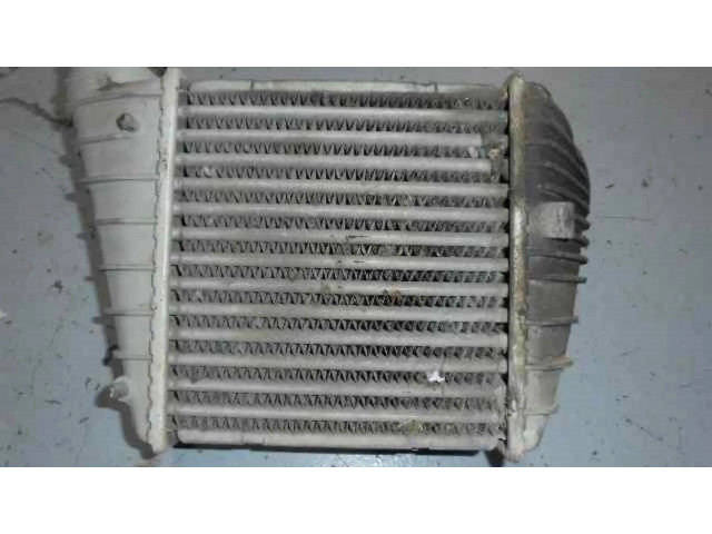 Интеркулер  1J0145805, SINSENSOR   Audi A3 S3 8L 1.9