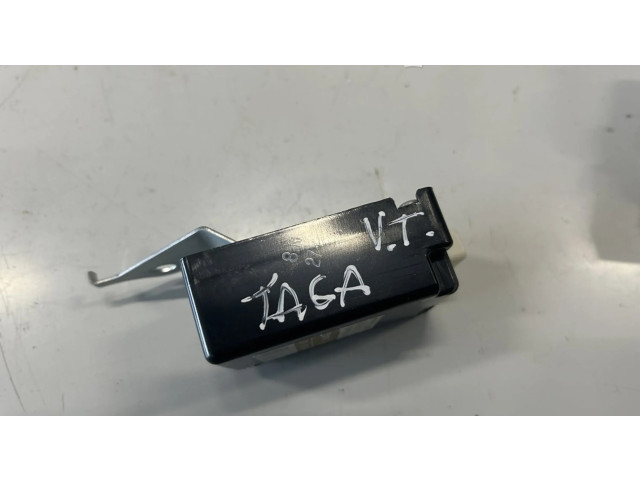 Блок управления 251300-9000, 88831AG010   Peugeot RCZ