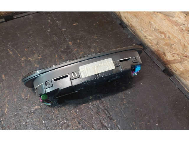 Панель приборов 3B0920826A   Volkswagen PASSAT B5.5       
