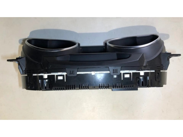 Панель приборов 8T0920983A   Audi A5 8T 8F       