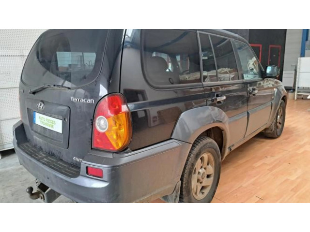 Zpětné zrcátko pravé Hyundai Terracan 2004  87640H1011  
