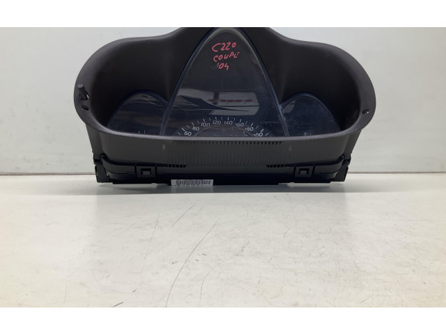 Přístrojová deska  Mercedes-Benz C W203  87001439, 87001439  