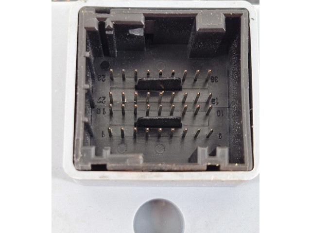   Pojistková skříňka 51778008, 503440200506   Fiat Linea 2009