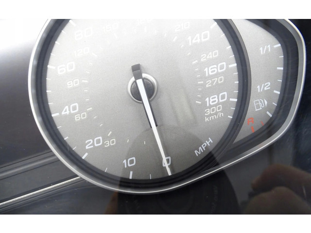 Přístrojová deska  Audi A8 S8 D5 2021 4H0920811G  