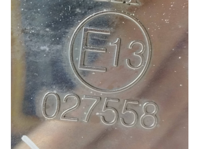 Zpětné zrcátko  Tesla Model S 2014  E13027558, 102565802B  