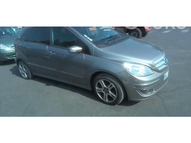 Přístrojová deska  Mercedes-Benz B W245 2007 1694403911  