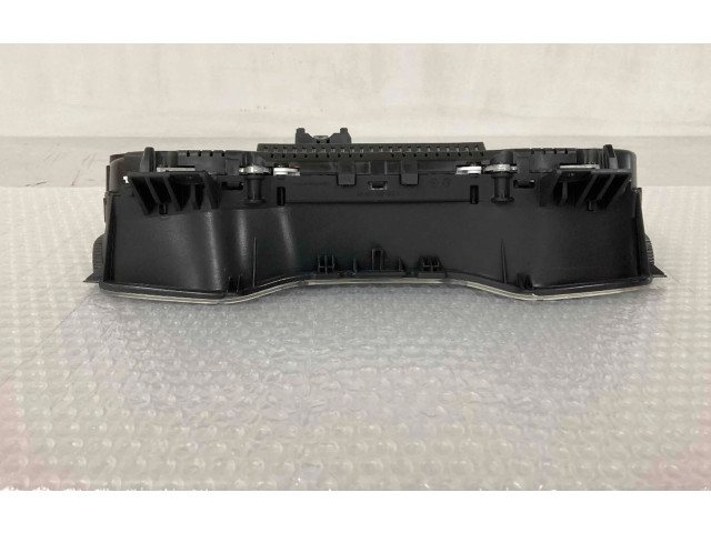 Přístrojová deska  Audi A5  NEU8W6920781L, 0263740087  