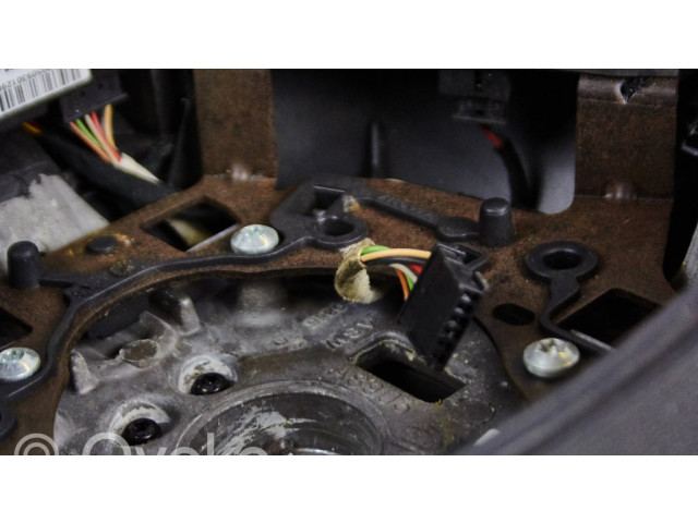 Volant BMW 7 E65 E66 2006 2204328  