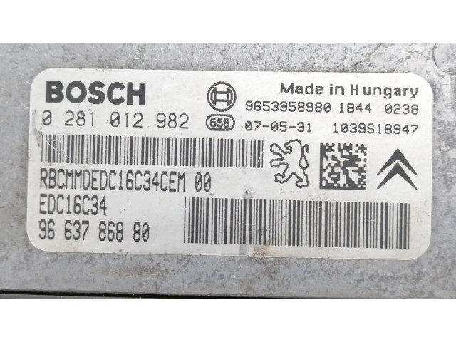 Блок управления двигателя 9663786880, CENTRALITAMOTORUCE   Peugeot Expert