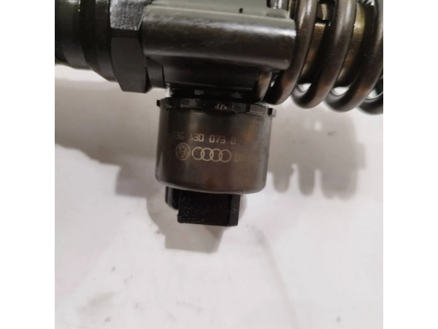 Форсунка 03g130073b, 0414720402    Audi A3 S3 8P для дизельного двигателя  2