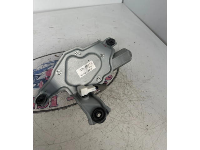 Моторчик заднего дворника 987001W000    KIA Rio