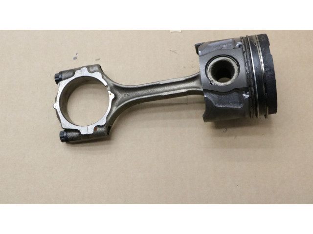 Píst 26J3, 26J3   Toyota Yaris    1ND-TV 