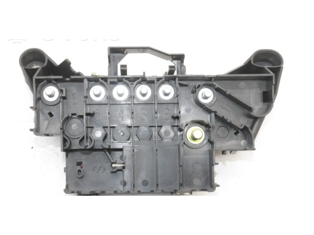   Pojistková skříňka A2305450801   Mercedes-Benz SL R230 2004