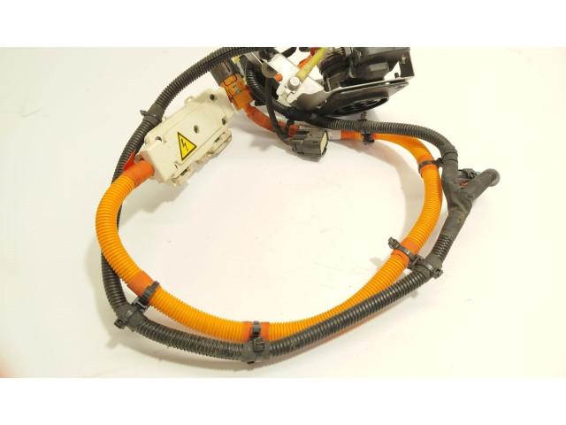 Блок управления 8892083000, P8892083000   Lynk & co 01