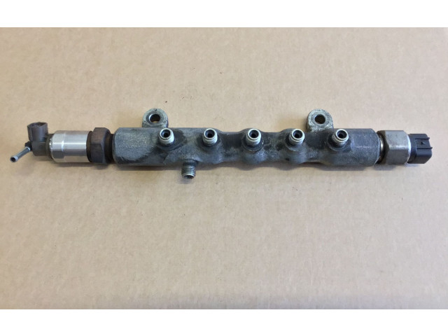 Топливная рампа 8945860010, KH013003   Lexus IS 220D-250-350  