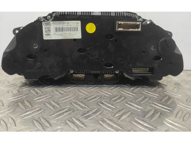 Přístrojová deska  Audi A5 8T 8F 2010 8T0920931A, 503001890402  